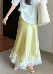 PELINA SATIN SKIRT