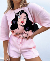 MILENA T-SHIRT & SHORTS SET