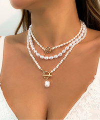 DORATY NECKLACE